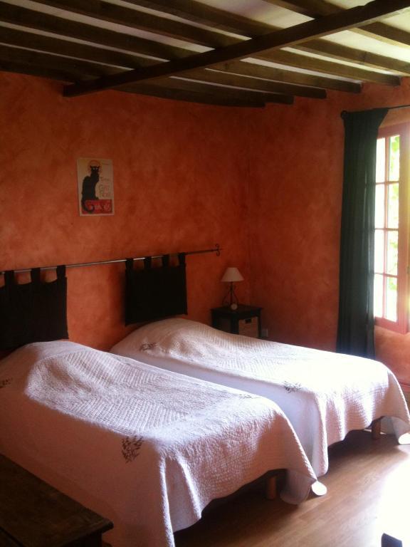 Bed and Breakfast Domaine De Varenne Saint-Amand-en-Puisaye Zimmer foto